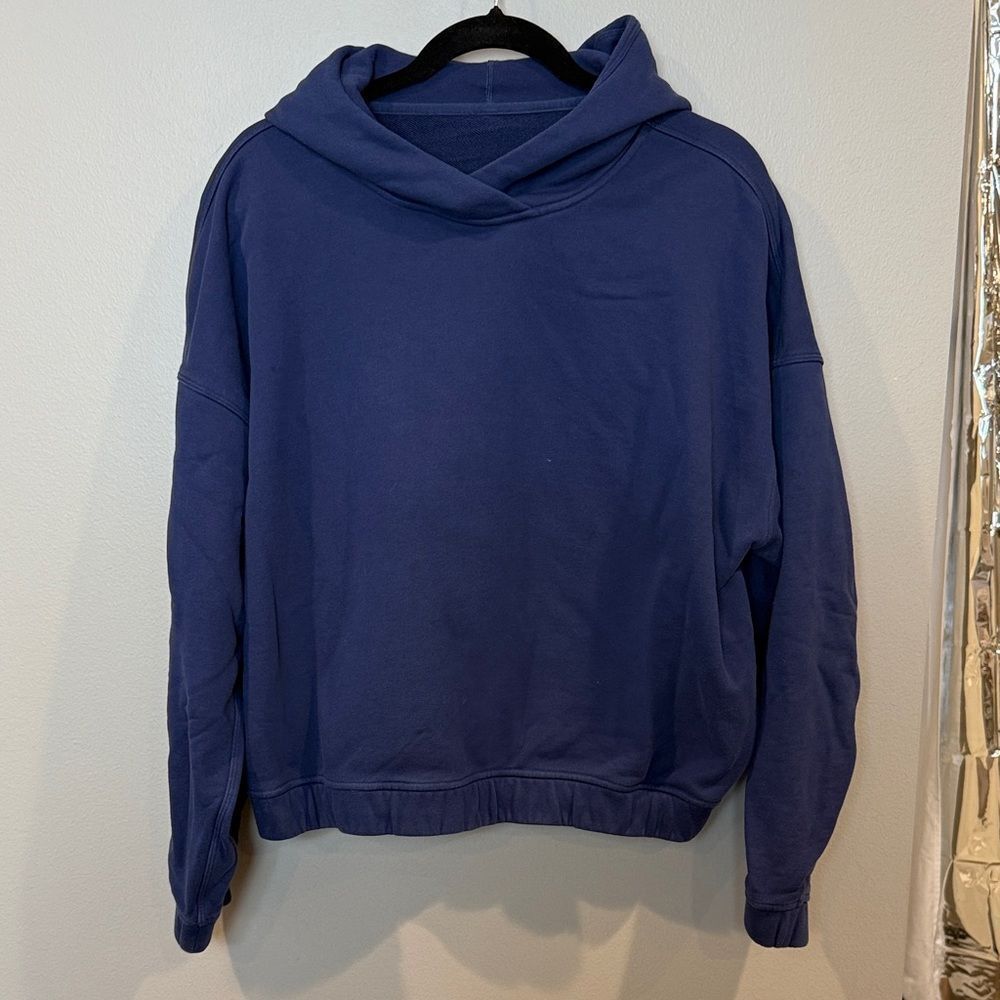 lululemon athletica Navy Blue Sweatshirt